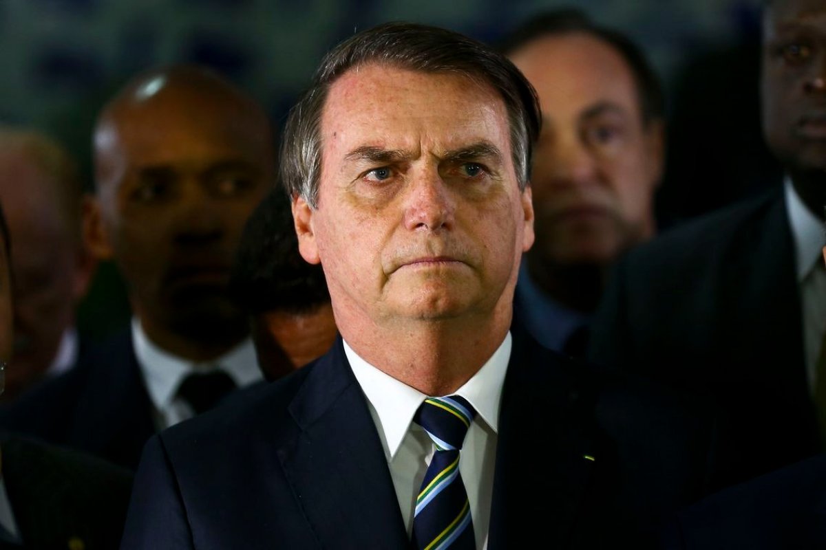 'Sou daltônico, todos têm a mesma cor', declara Bolsonaro