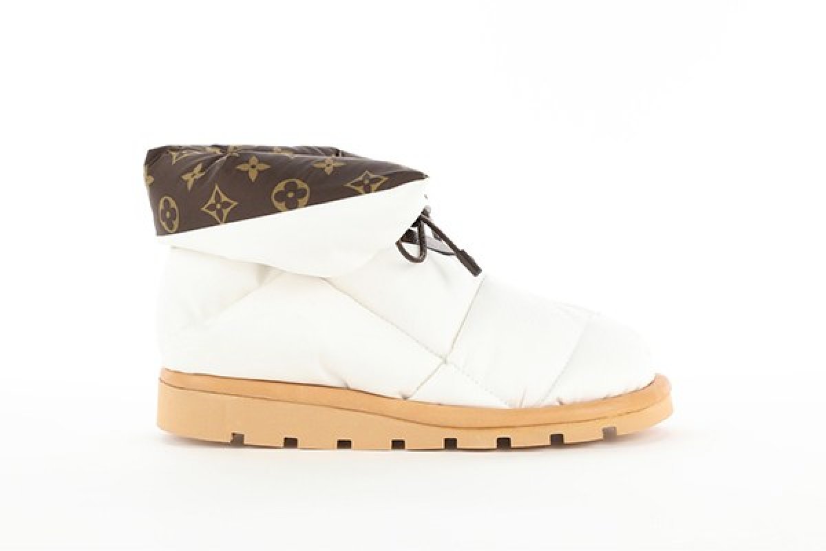 Uau! Louis Vuitton apresenta sua bota de inverno