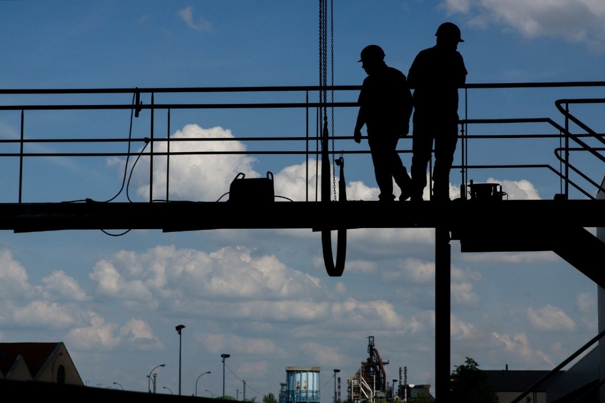 Alta na construção civil