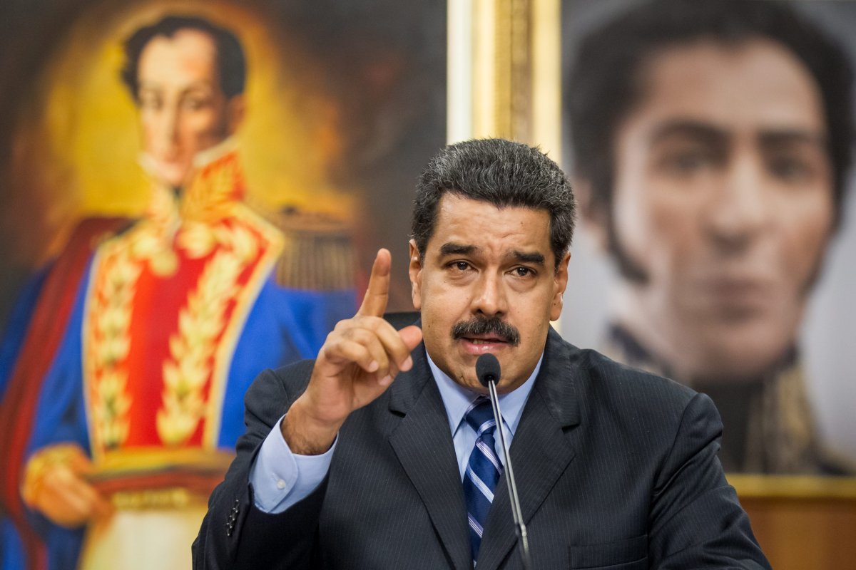  Brasil proibirá a entrada de funcionários do governo venezuelano no país 