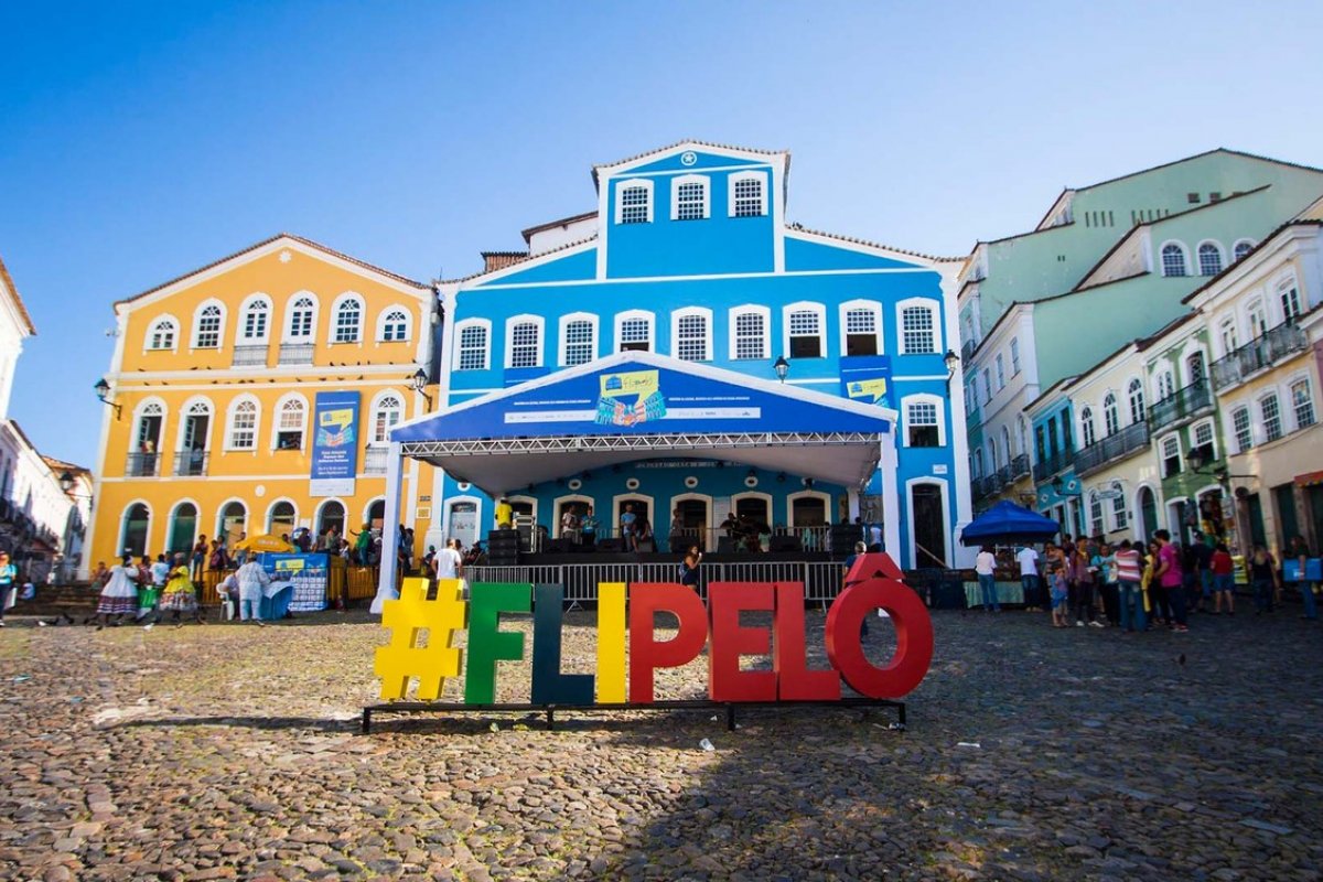 Primeiro dia da Flipelô tem 'rolezinhos literários', Arnaldo Antunes e Orquestra Afro Sinfônica