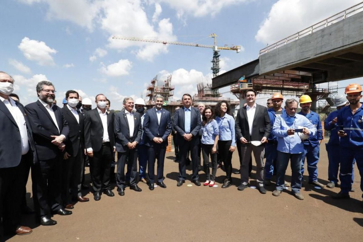 Vídeo: Bolsonaro afirma que a Itaipu Binacional chegará aos R$ 1,4 bilhões em investimento