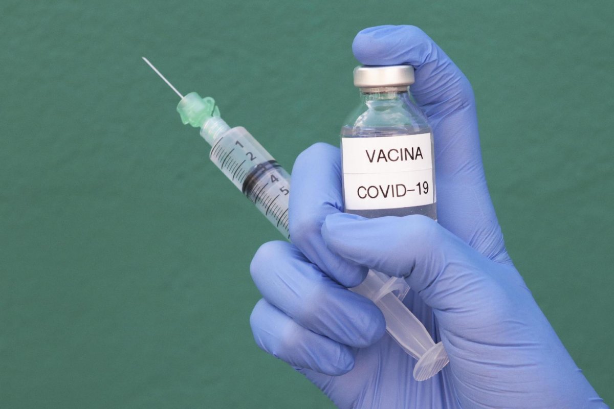 Pazuello afirma que o Brasil já tem negociadas 300 milhões de doses de vacinas contra Covid-19