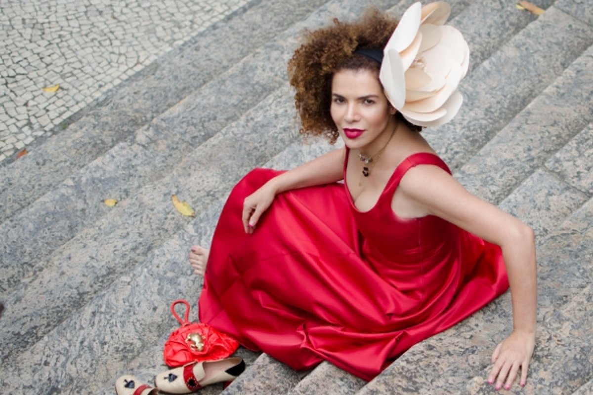  Vanessa da Mata apresenta nova turnê em Salvador 