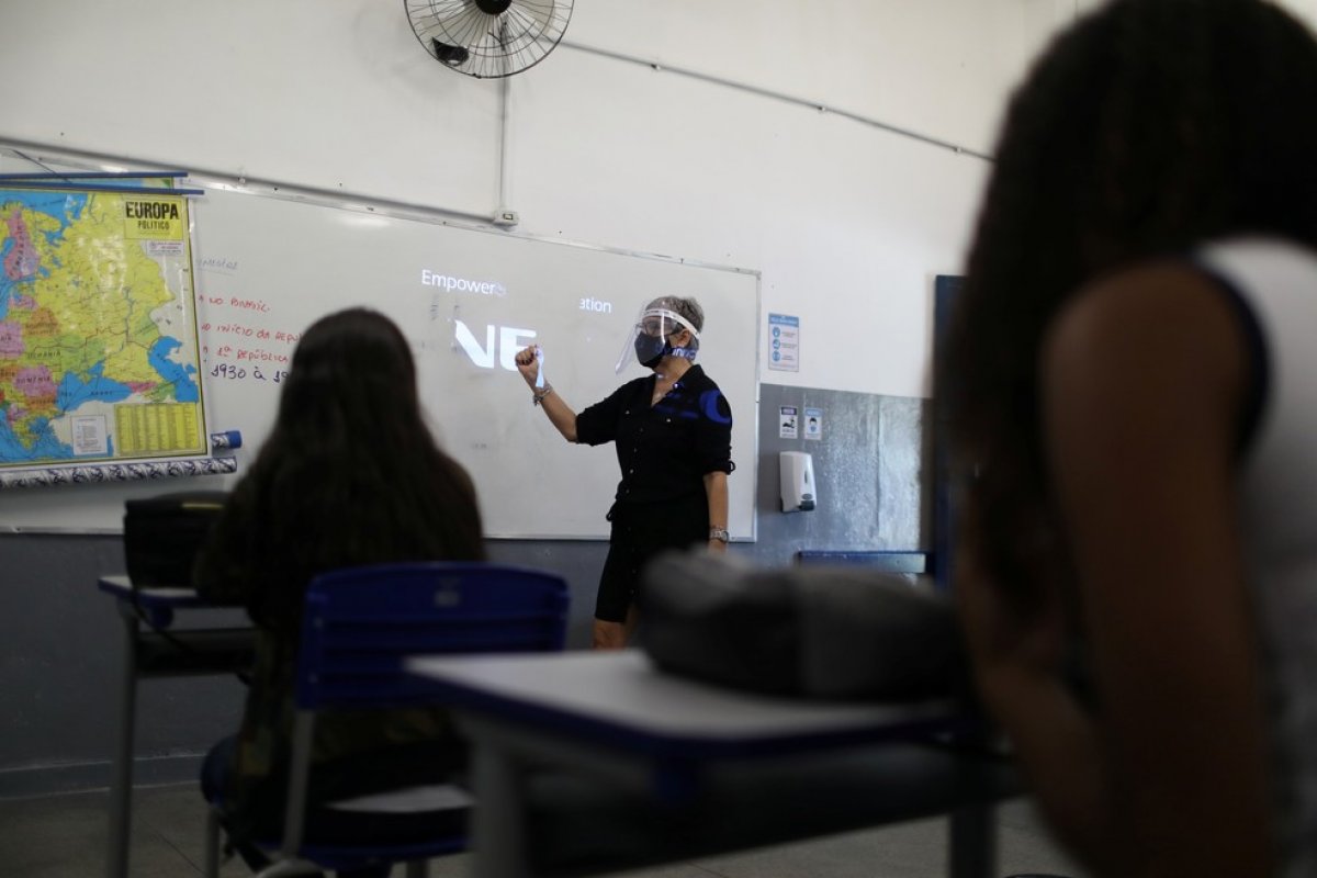Casos de SRAG crescem pela segunda semana