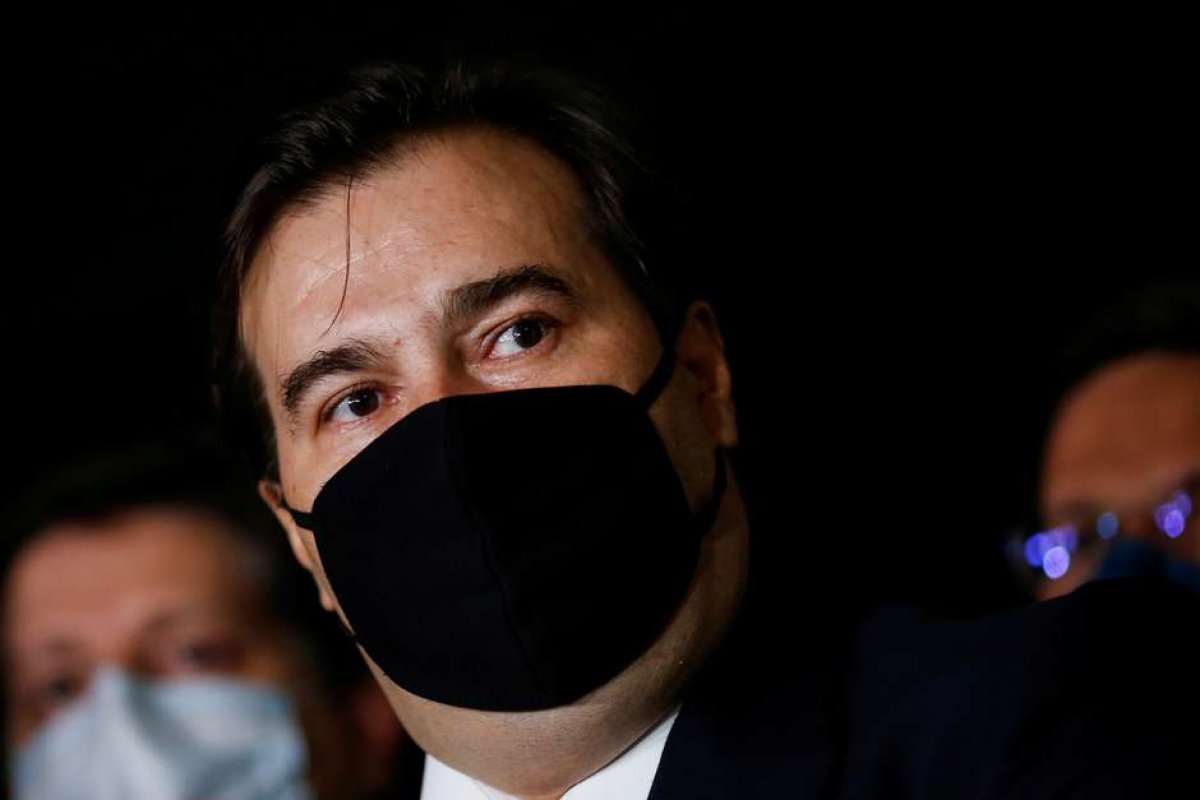 Rodrigo Maia diz que até dia 15 tornará público o nome que contará com o seu apoio para eleições no Congresso