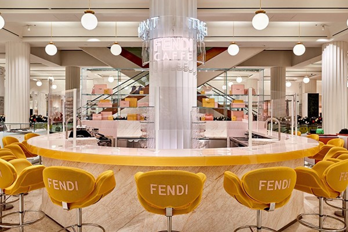 Fendi inaugura  café em Londres