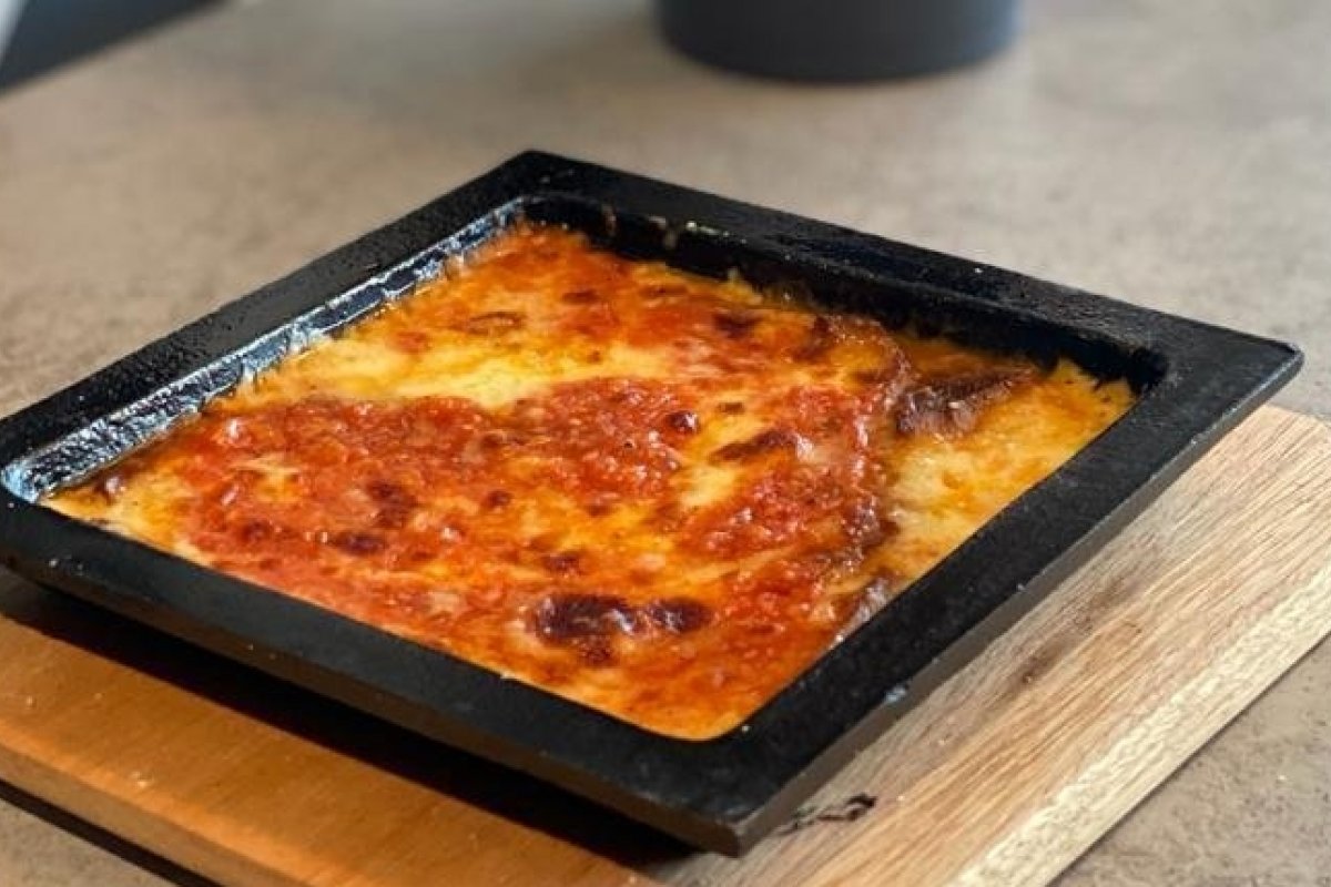 Johnny´s Pizza promove Happy Hour de Verão