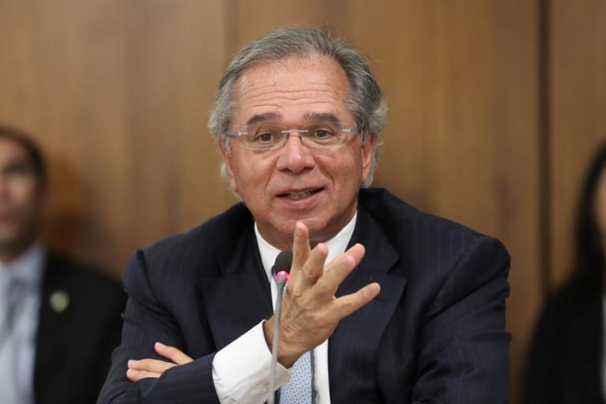 Guedes afirma que governo vai propor cortes em incentivos fiscais ainda em 2020
