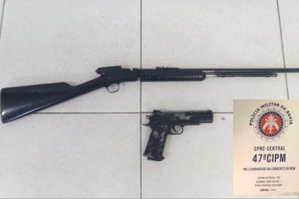 Policiais militares apreendem rifle e drogas após fuga de suspeitos de tráfico em Castelo Branco 