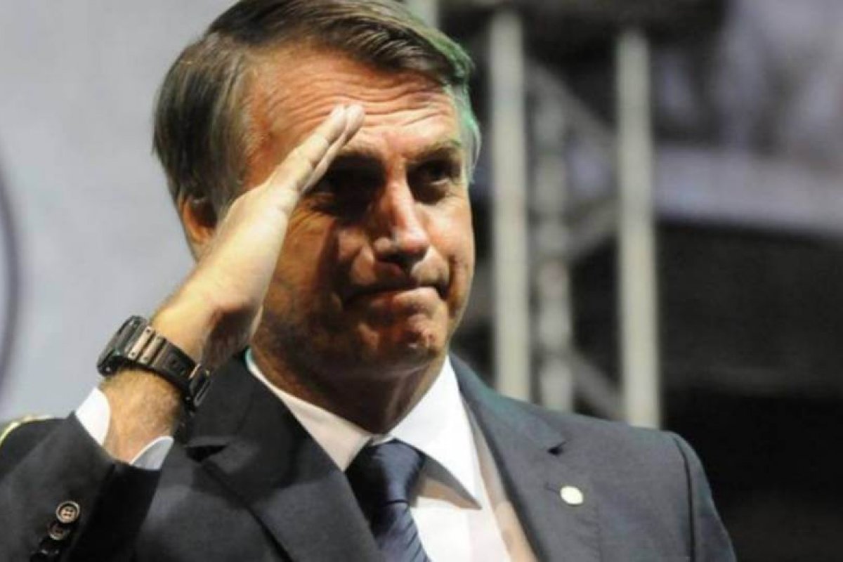 Bolsonaro participa de reunião de chefes de Estado do Mercosul nesta quarta-feira (16)