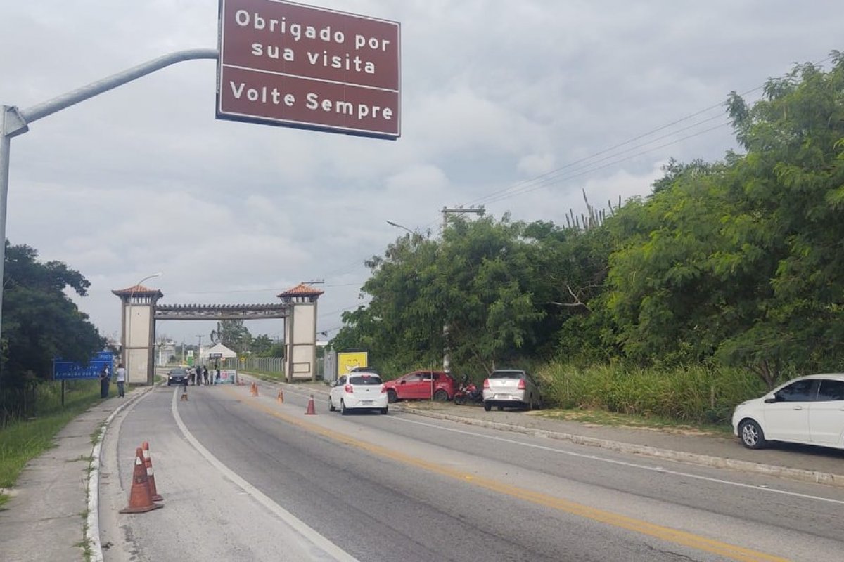Justiça do Rio determina que turistas deixem a cidade de Búzios em até 72 horas