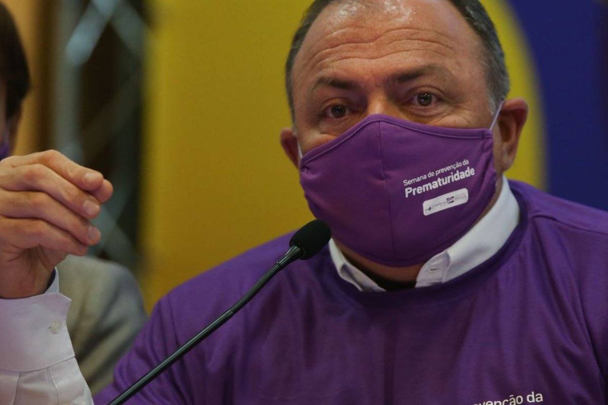 Governo Federal acredita que toda a população esteja imune até 2022 