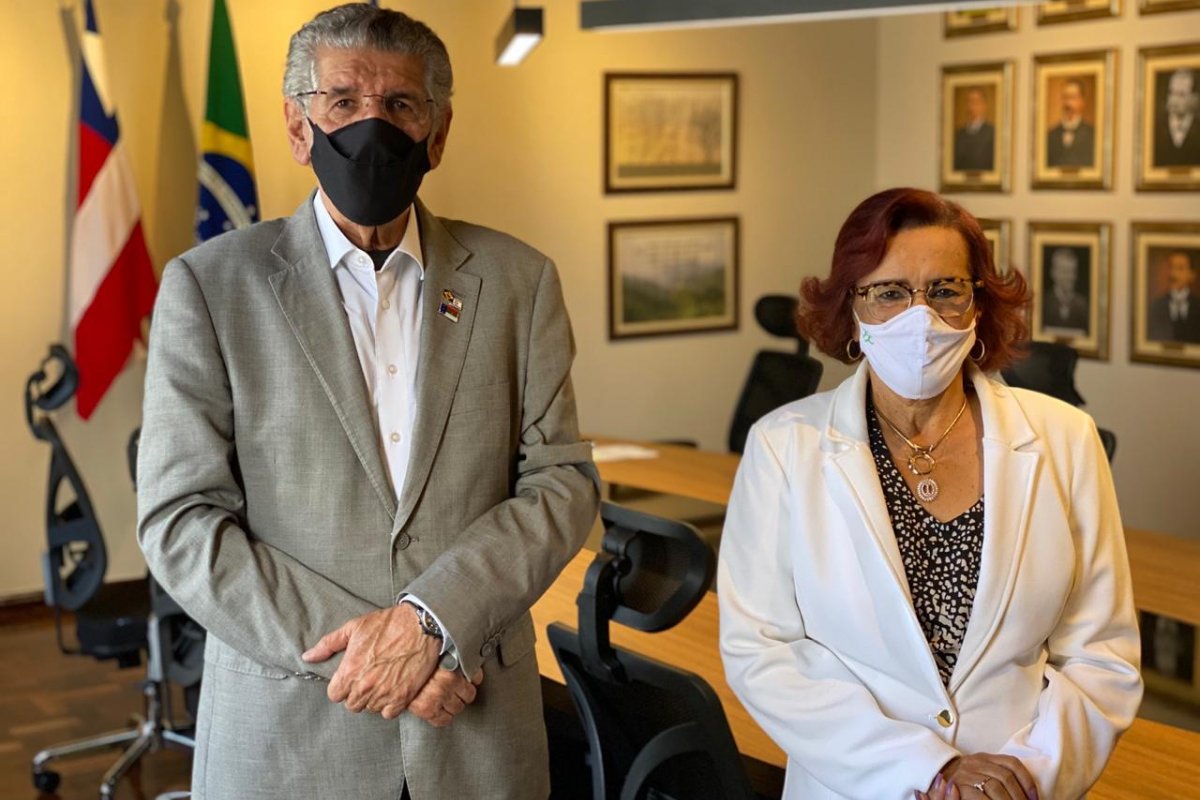 Covid-19: Prefeito de Vitória da Conquista é afastado das atividades após necessidade do uso de oxigênio 