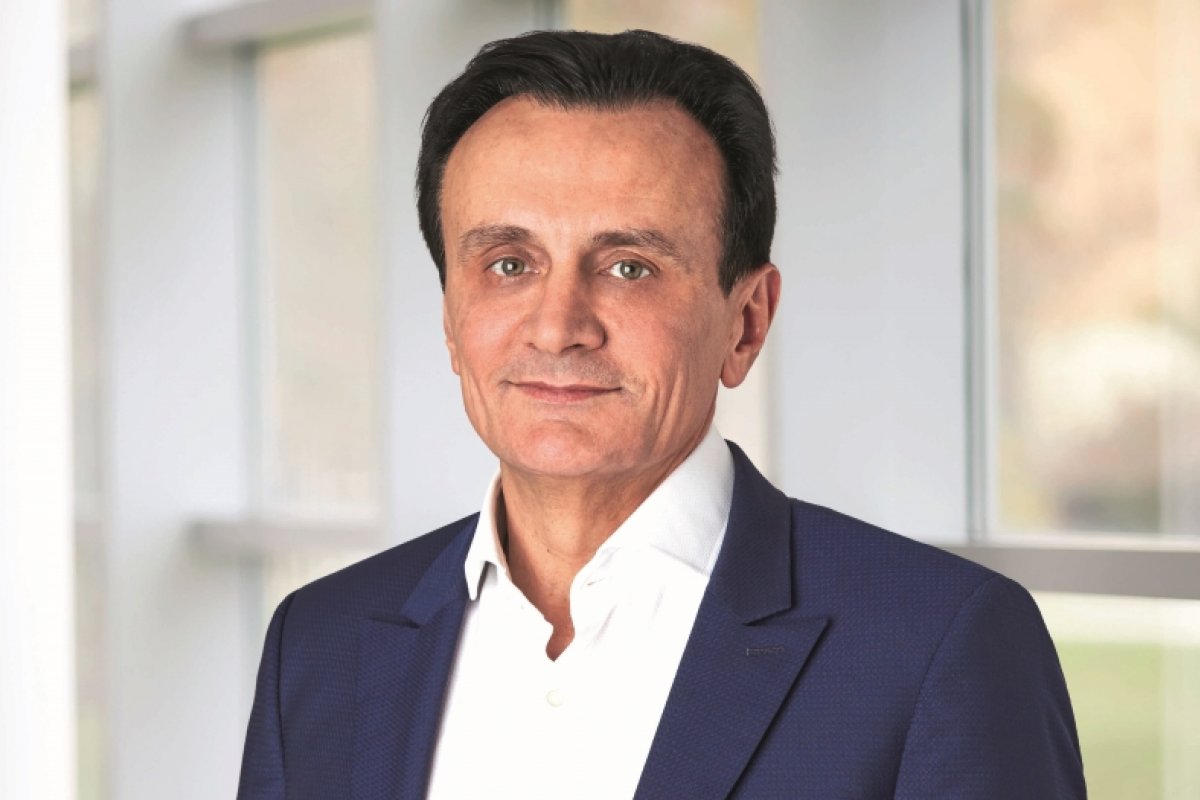 Presidente da farmacêutica AstraZeneca diz que aguarda aprovação da Anvisa 
