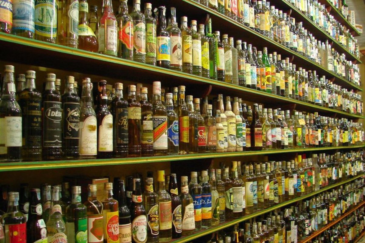 Suécia vai proibir venda de bebidas alcoólicas como medida contra covid-19