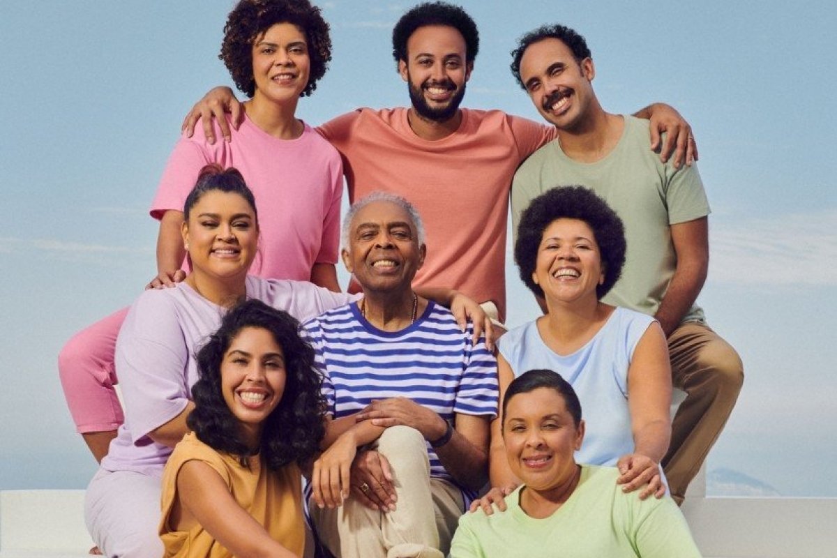 Família Gil estrela campanha de Natal da  Hering 