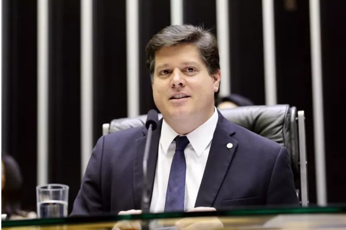 Bloco de Maia escolhe Baleia Rossi como candidato à presidência da Câmara 