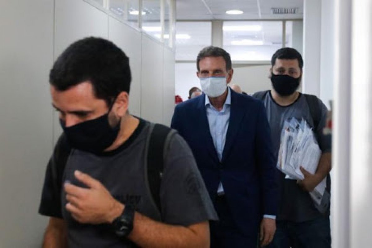 Desembargador plantonista do TJ decide não expedir alvará de soltura de Crivella 