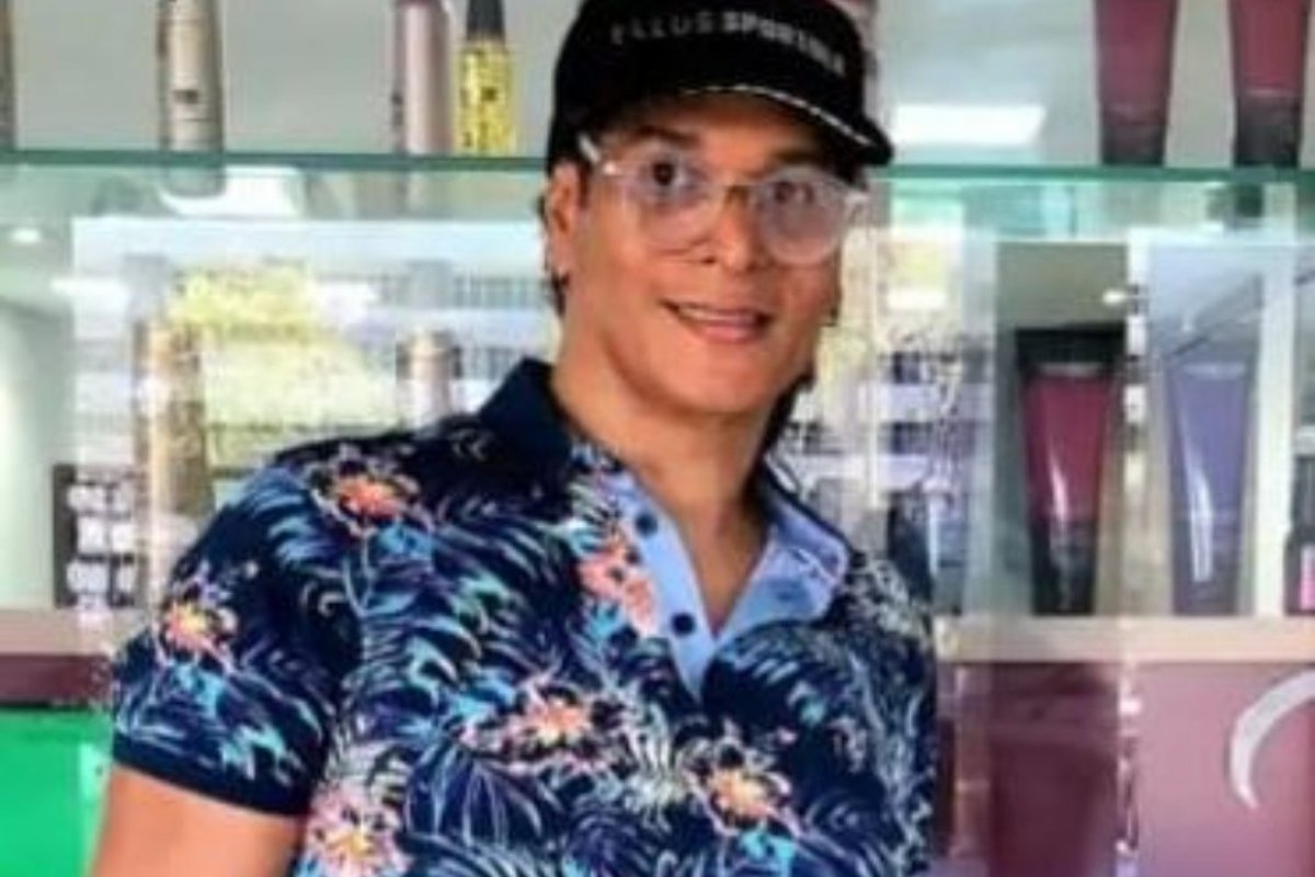 Tony Zaga, um dos coiffeurs, mais badalados da Bahia, leva equipe para Praia do Forte 