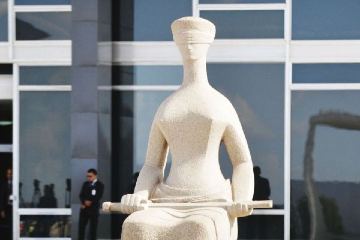 STF julga inconstitucionais leis que reduzem mensalidade na rede particular de ensino