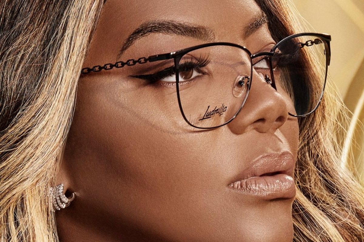 Ludmilla assina coleção em parceria com Chilli Beans 