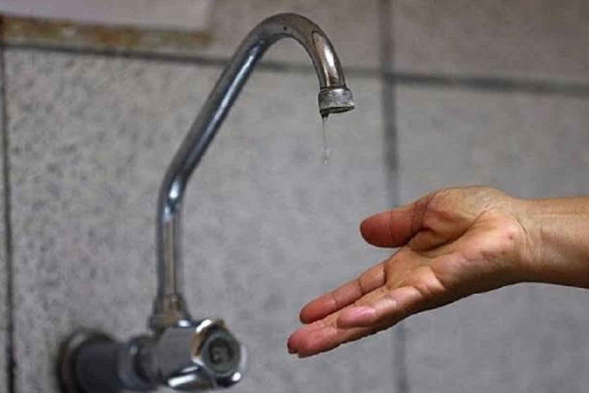 Em plena pandemia, Litoral Norte da Bahia sofre com a falta de água 
