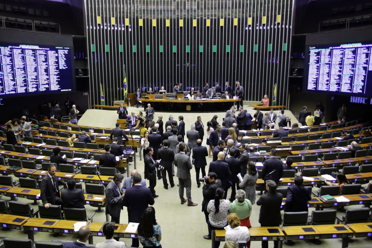 Câmara avalia método de realização da eleição para presidência em razão da Covid-19