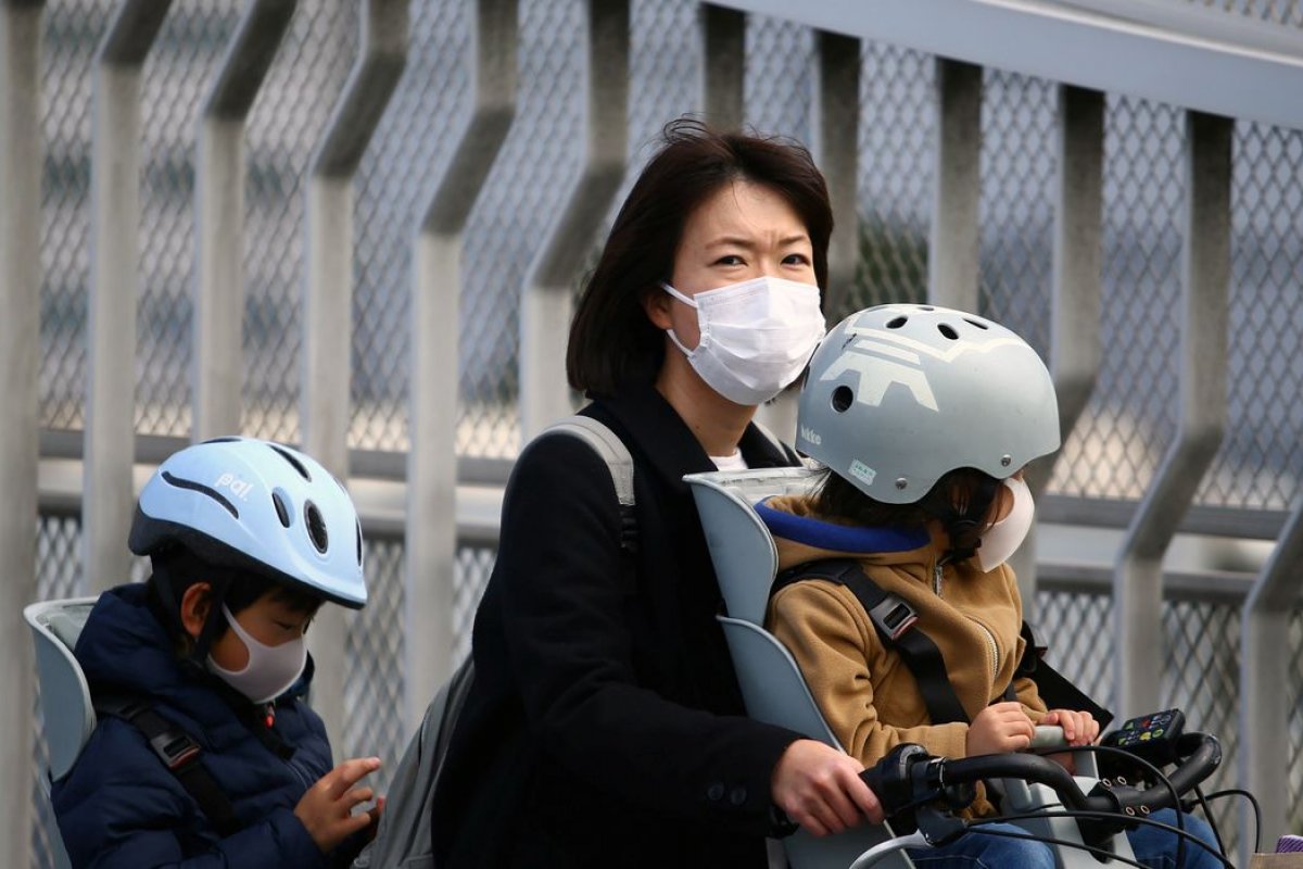 Japão decreta estado de emergência na região de Tóquio devido à Covid-19