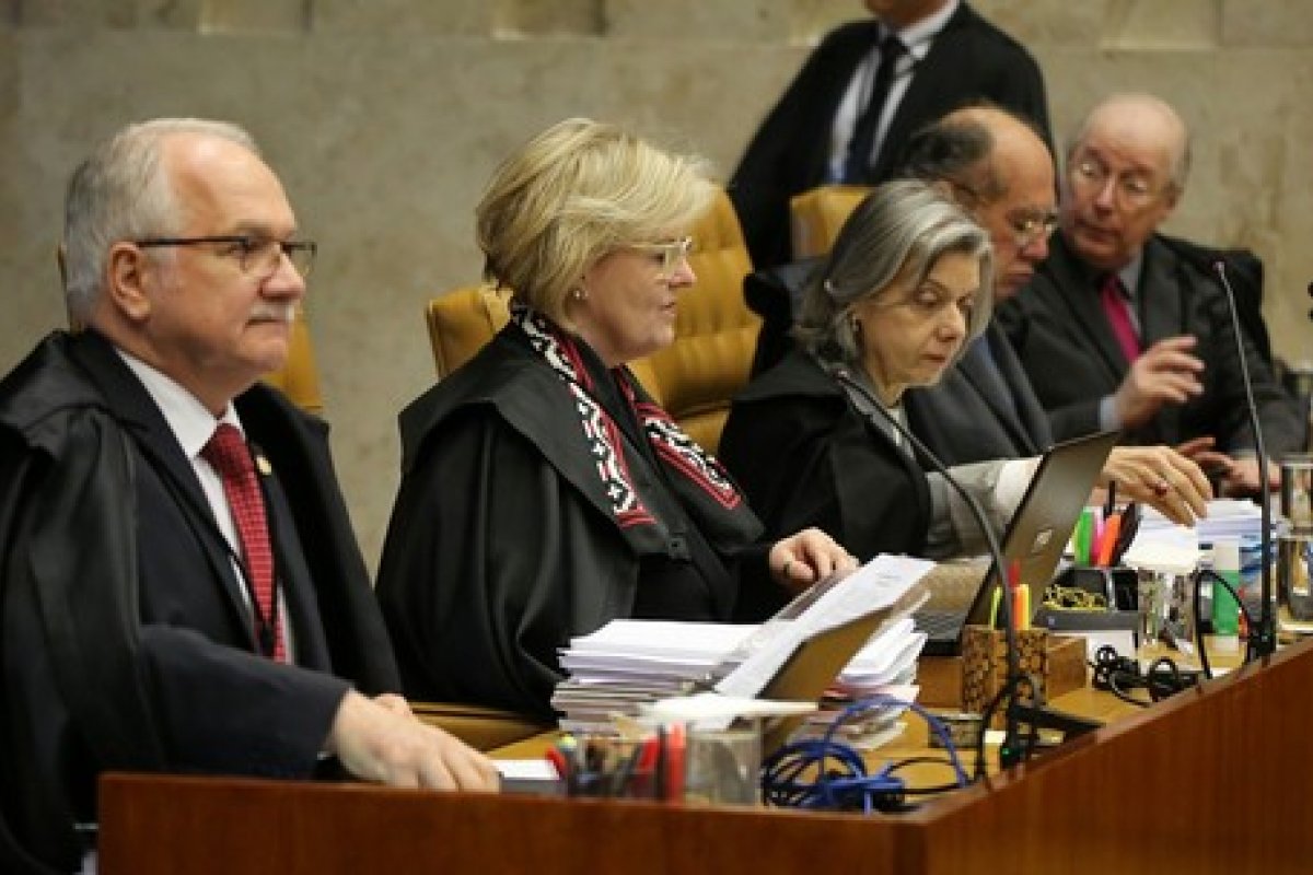 Justiça determina devolução de bens do ex-secretário de Saúde 