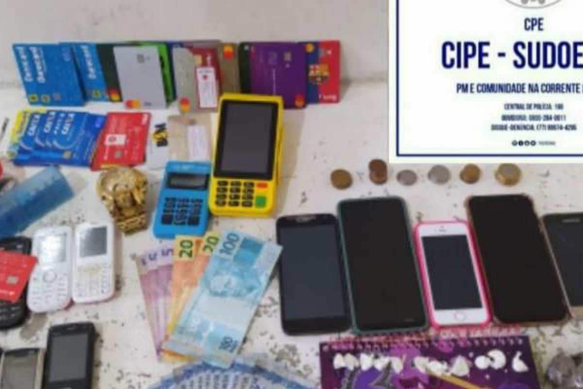 Suspeito de tráfico e clonar cartões é preso pela polícia em Vitória da Conquista 