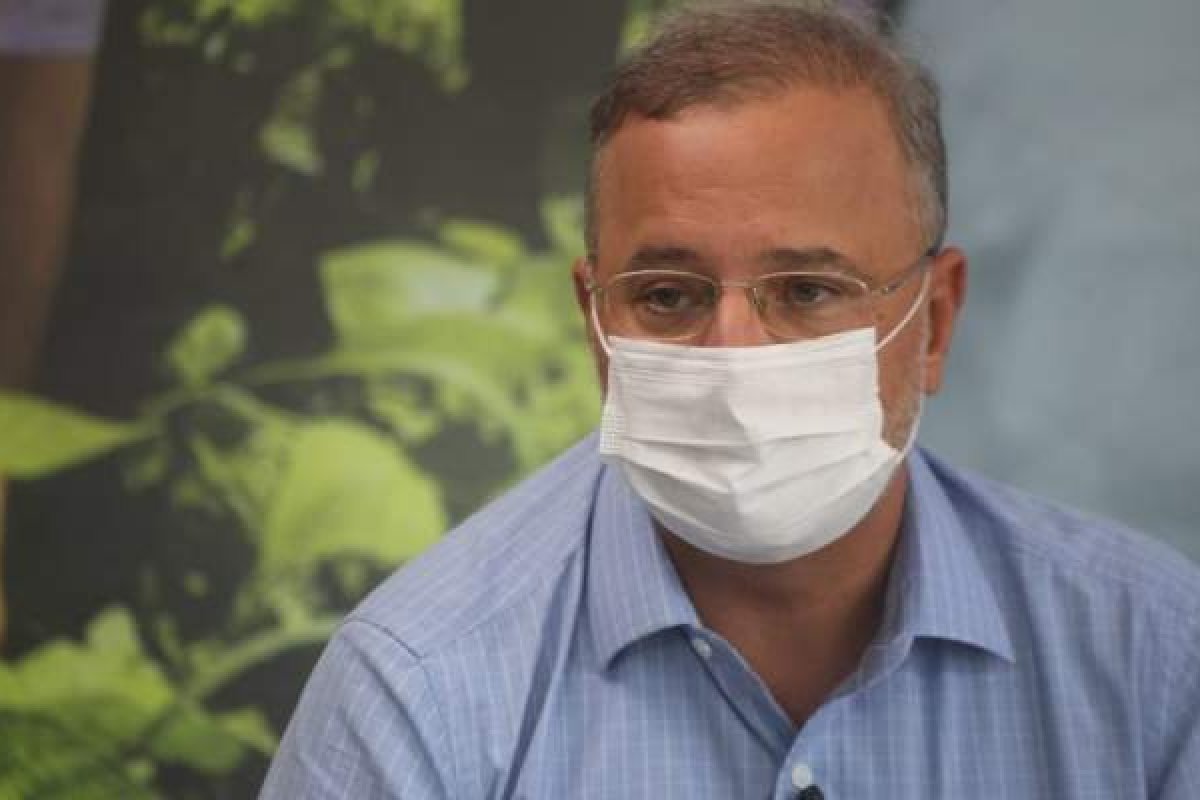 Villas-Boas cobra celeridade da Anvisa para liberação das vacinas