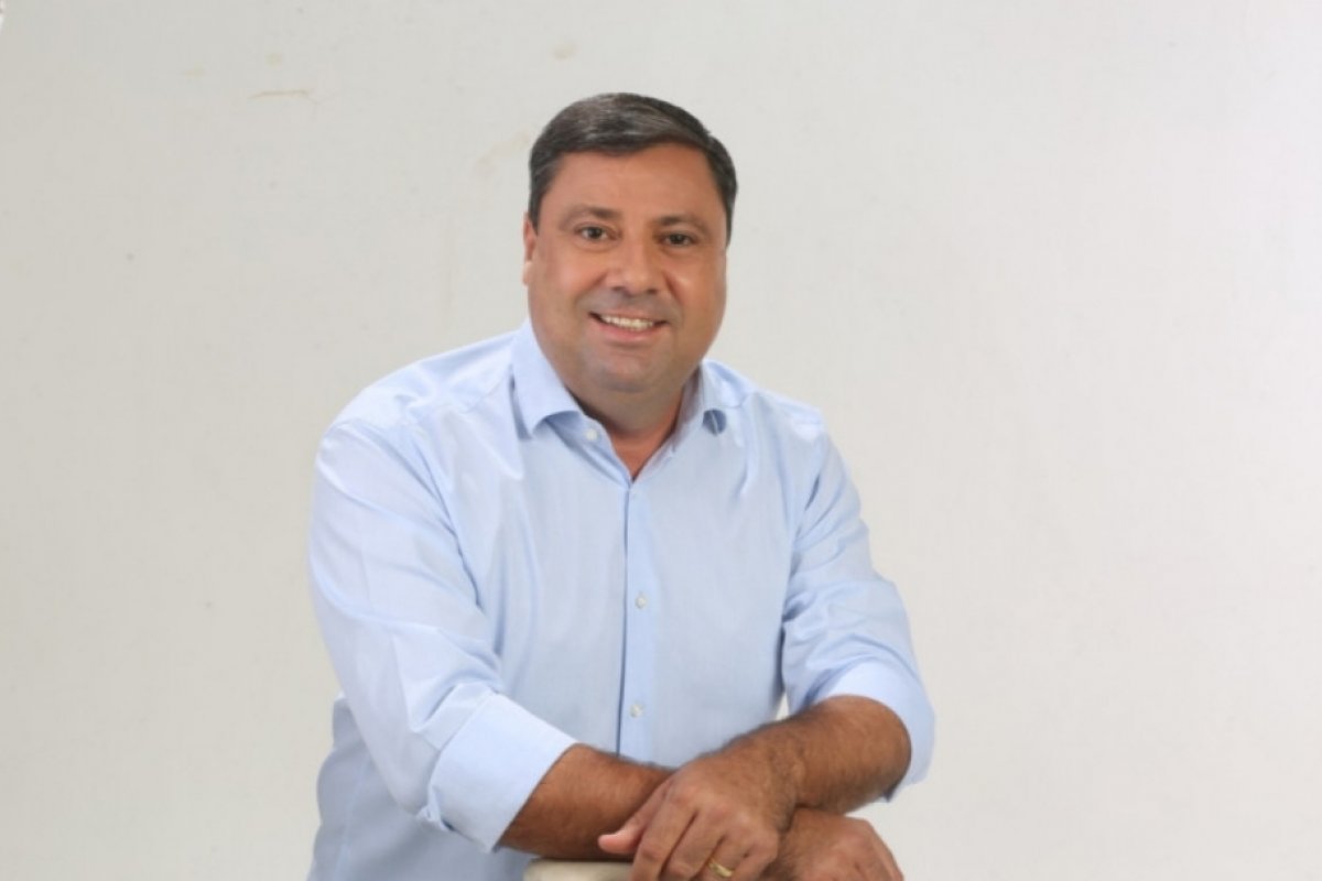Emerson Penalva é o novo líder do Podemos na Câmara