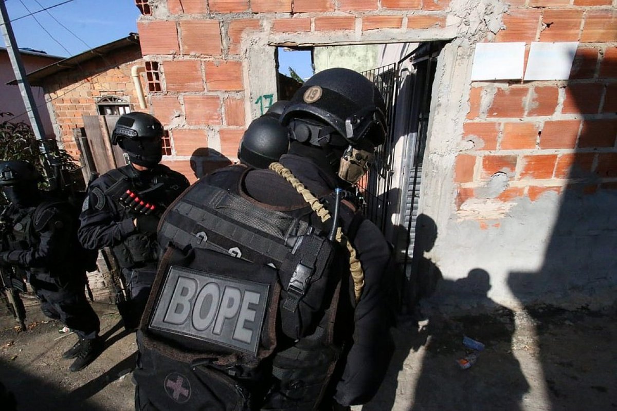 Homens envolvidos em falso sequestro em Sete de Abril, bairro de Salvador, são soltos pela Justiça