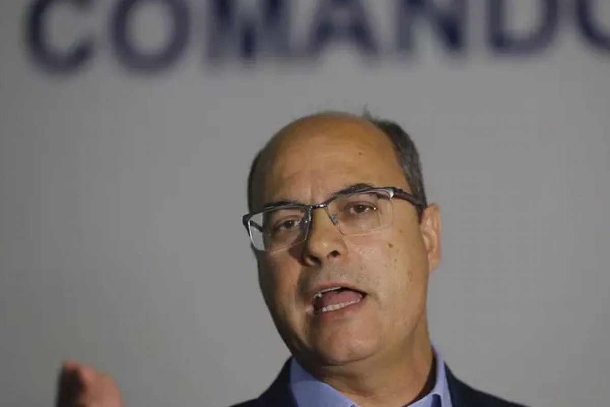 Empresário relata caixinha de R$ 50 milhões em propina no governo Witzel