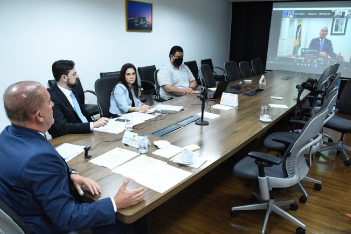 Auxílio Emergencial é considerado inovador e referência no Fórum para Desenvolvimento da América Latina e Caribe 