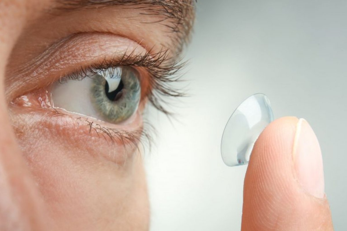   7 sinais de alerta para quem usa lentes de contato 