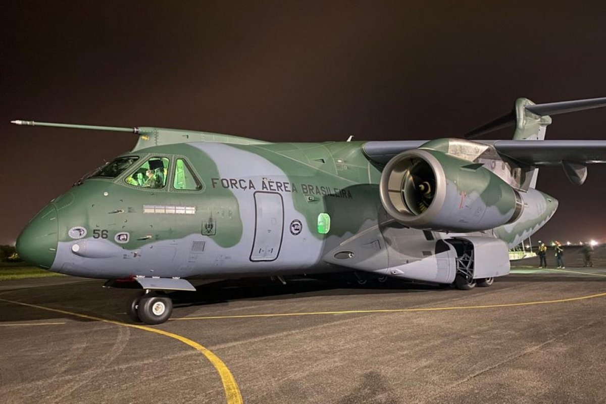 FAB deve levar pacientes de Manaus com covid-19 para serem tratados em outros Estados