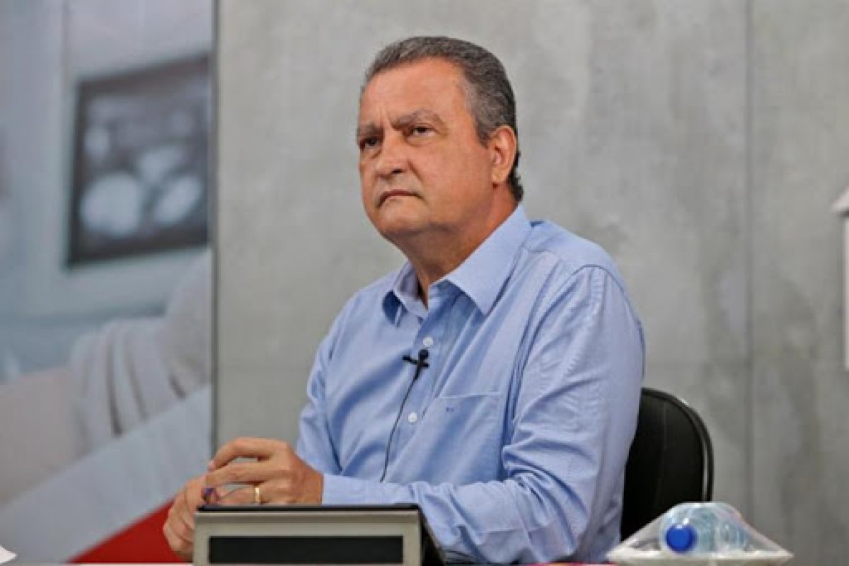 Rui Costa disponibiliza 30 leitos para pacientes amazonenses internados com Covid-19 