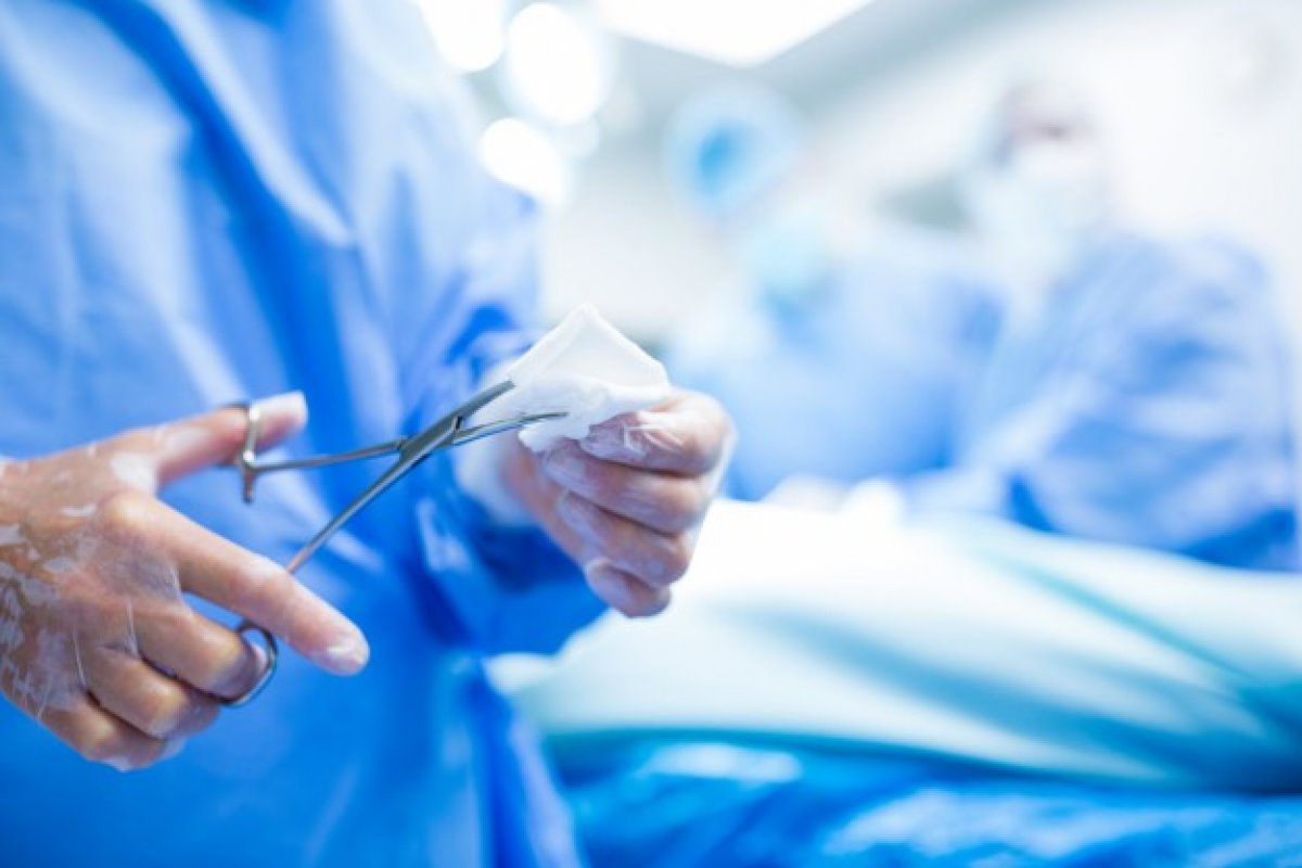 Hospital realiza cirurgia de reconstrução peniana em paciente que teve órgão arrancado por mordida