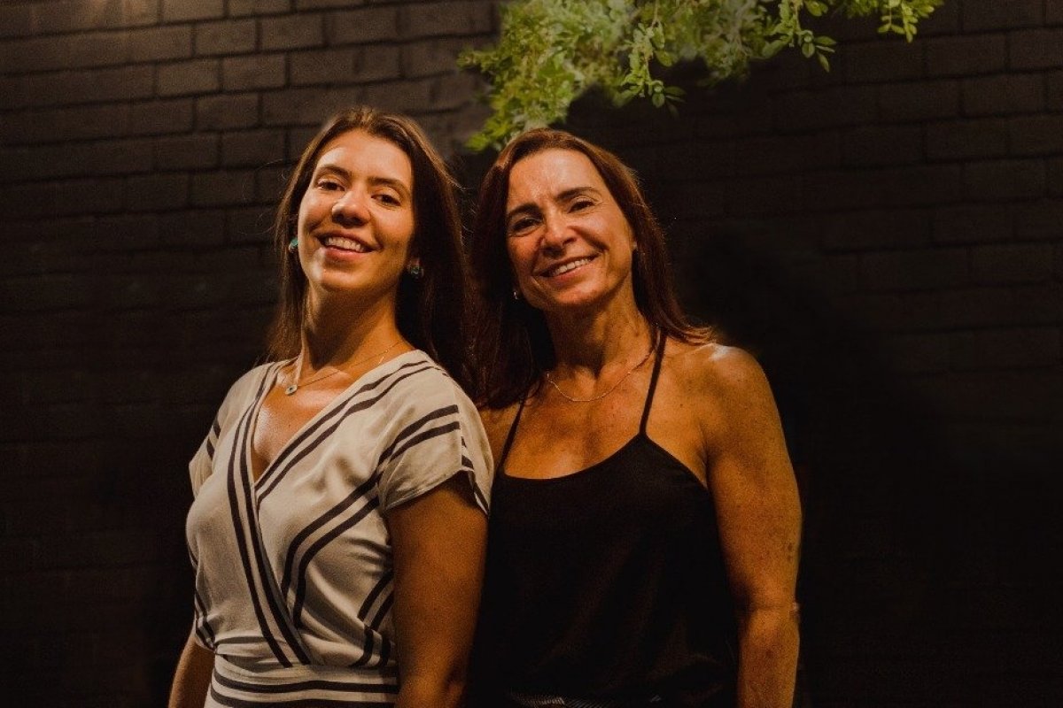 Empresárias lançam delivery especializado em sanduíches de frutos do mar 