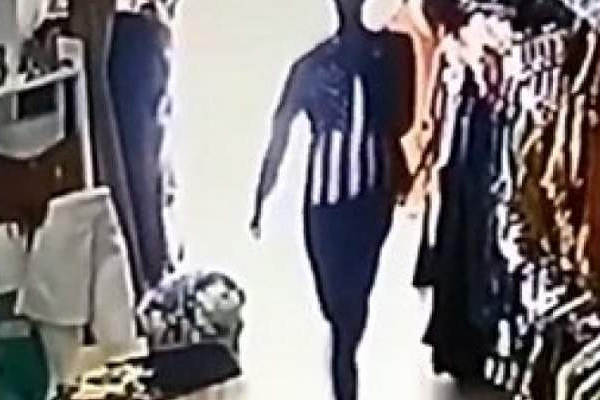 Homem é preso acusado de roubar celular de funcionária de loja no bairro de São Marcos, em Salvador 
