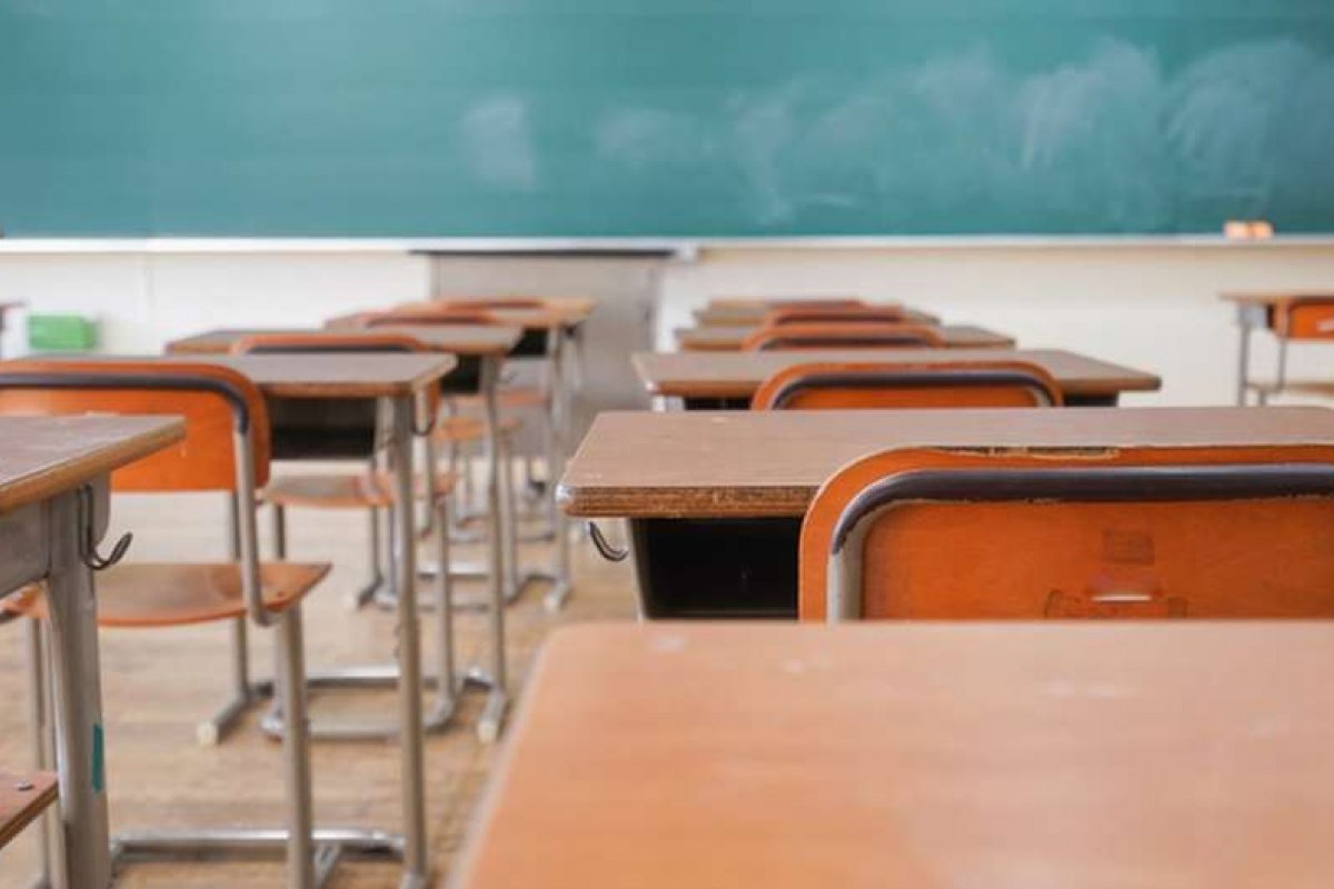 Censo Escolar de 2020 revela que apenas cerca de 35% das escolas de ensino fundamental tem internet