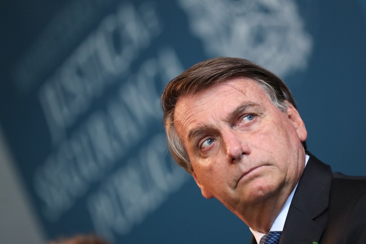 Bolsonaro diz que pode criar novos ministérios caso candidatos sejam eleitos na Câmara e no Senado