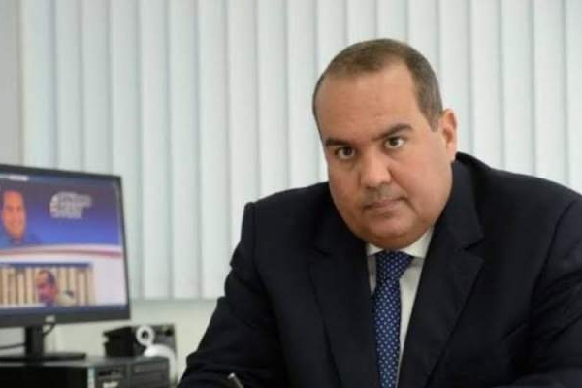AL-BA: oposição mantém Sandro Regis na liderança da minoria 