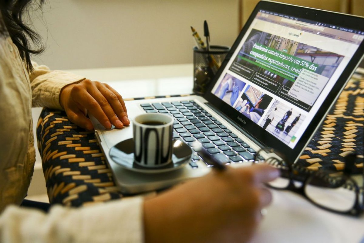 Número de trabalhadores em home office cai 9,1% em novembro de 2020
