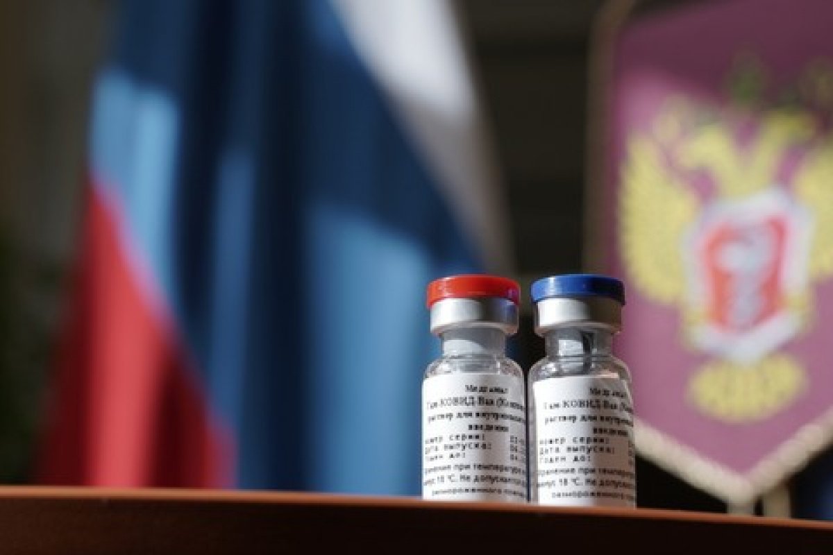 Anvisa comemora eficácia da Sputinik, mas diz que ainda faltam dados para análise no Brasil