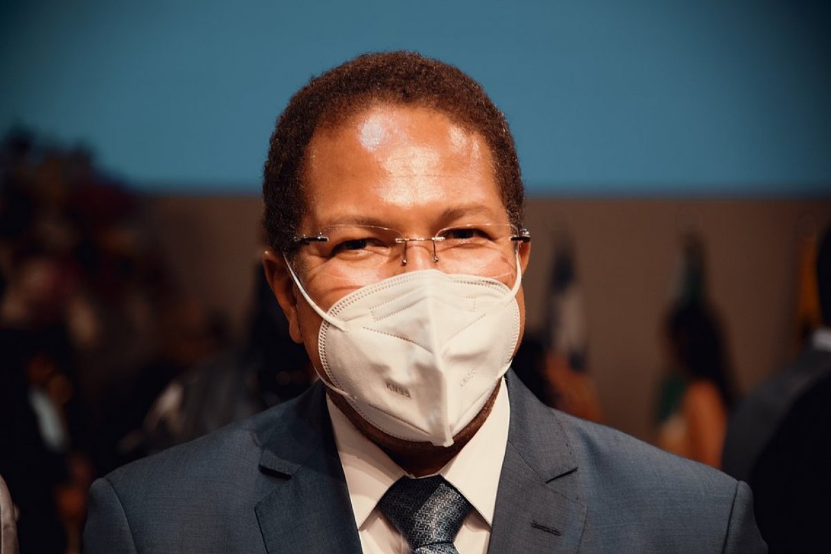 Conselho de Saúde de Itabuna pede esclarecimentos sobre denúncia de que prefeito teria se vacinado contra Covid-19 