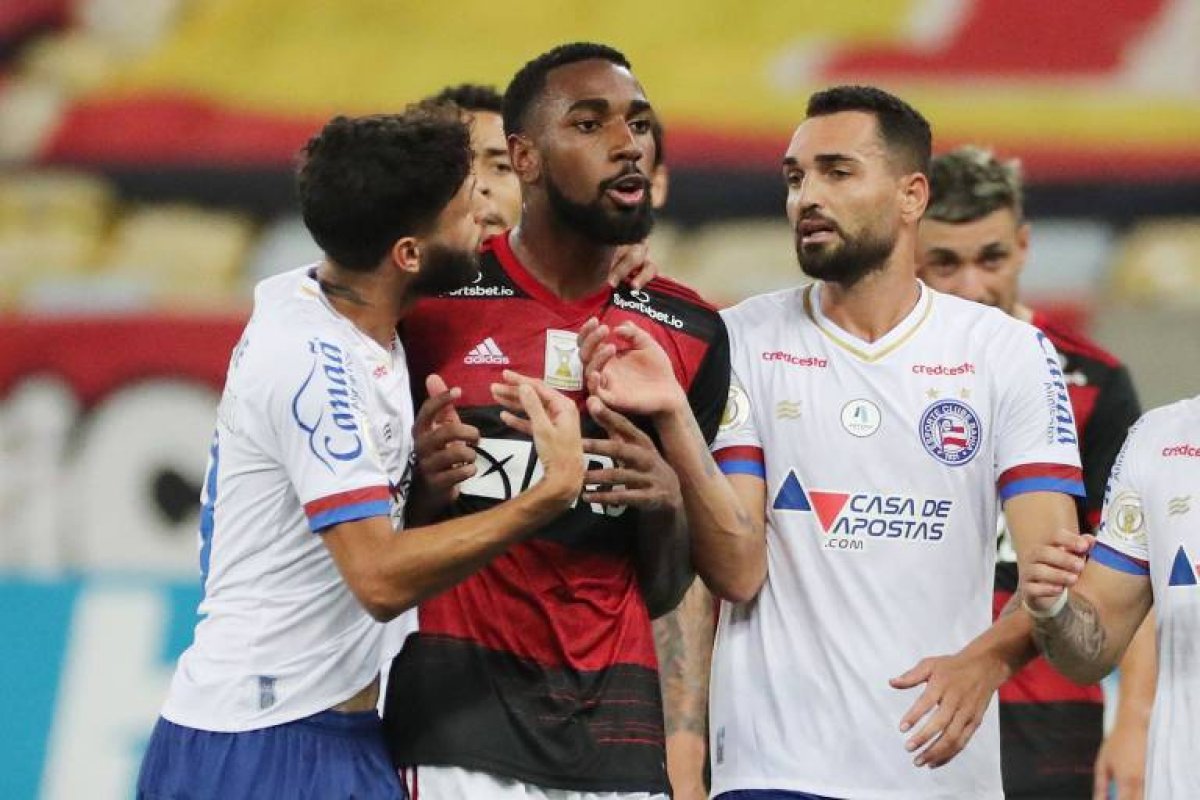 STJD vai fechar inquérito de injúria racial após Gerson não prestar depoimento
