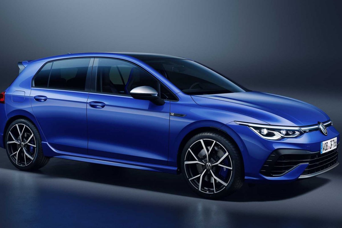 Site alemão vaza informação que Golf R Plus terá motor de 333cv 